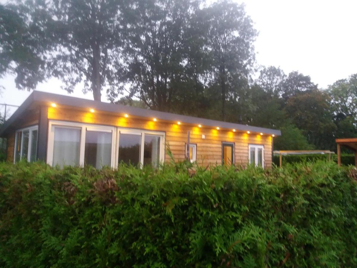 Luxe Bungalow Op Rustig Vakantiepark. Dronrijp Exterior photo